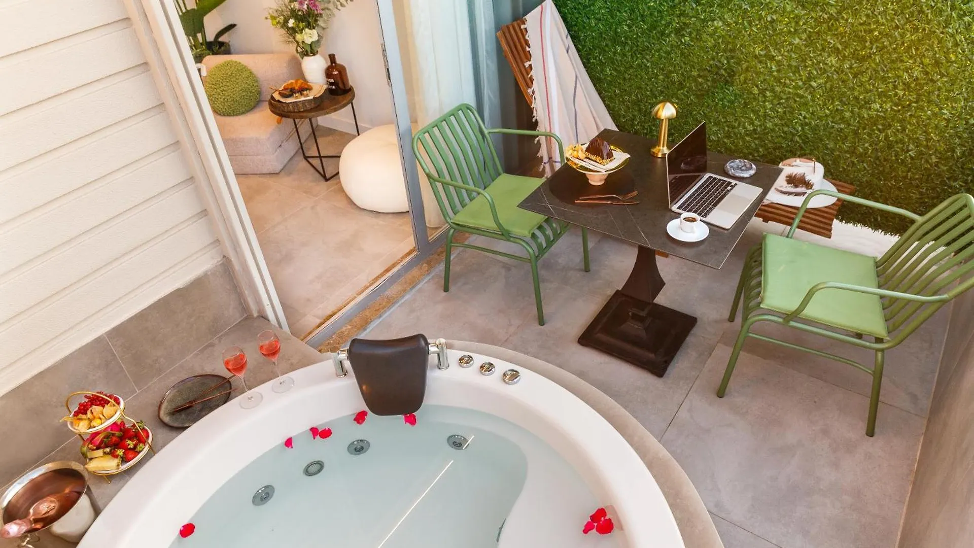 Luff Living - Adult Only 12 Plus Antalya